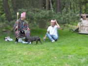 Král Gayus domlouvá svému heteráckému synkovi