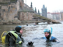 potápění ve Vltavě